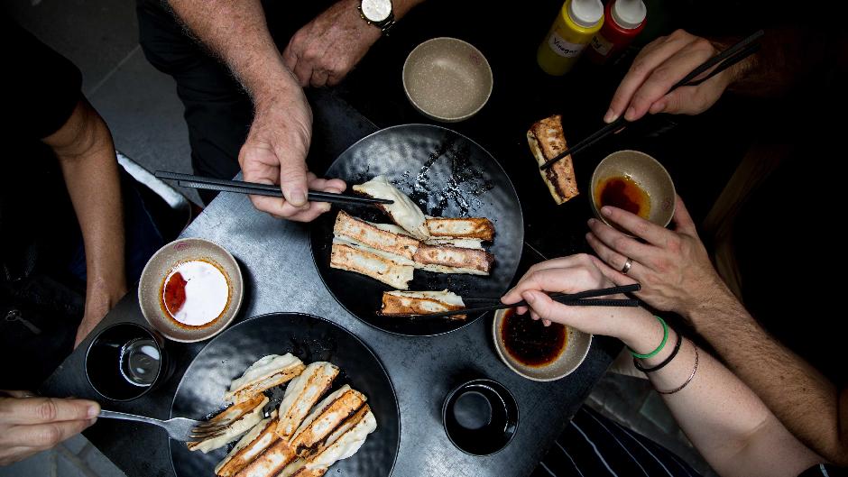 Join Walk Melbourne for a delectable journey though Melbourne’s spectacular food scene.